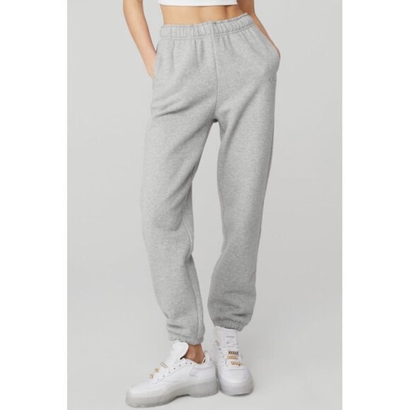 ALO Yoga Pants - Alo Accolade Sweatpants Athletic Heathered Grey High-Rise Fleece Joggers Sweats